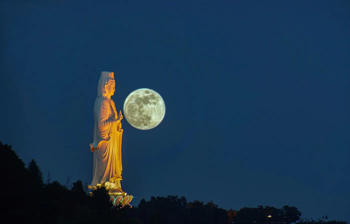 Lady Buddha statue on the full moon day