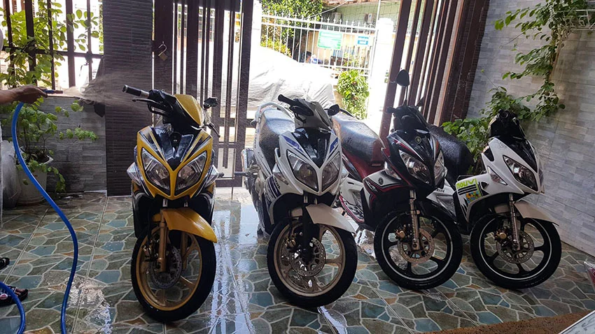 Renting scooters in Da Nang