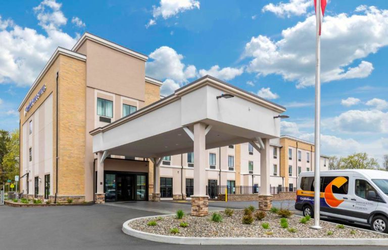 Cover Cheap Hotels In Schenectady NY