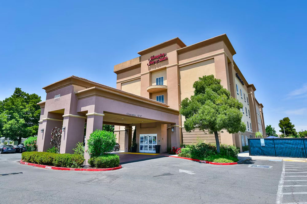 Cover Cheap hotels in Antioch CA