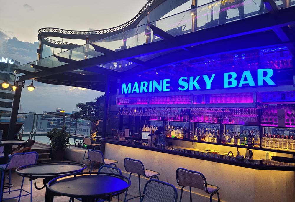 Marine Sky Bar