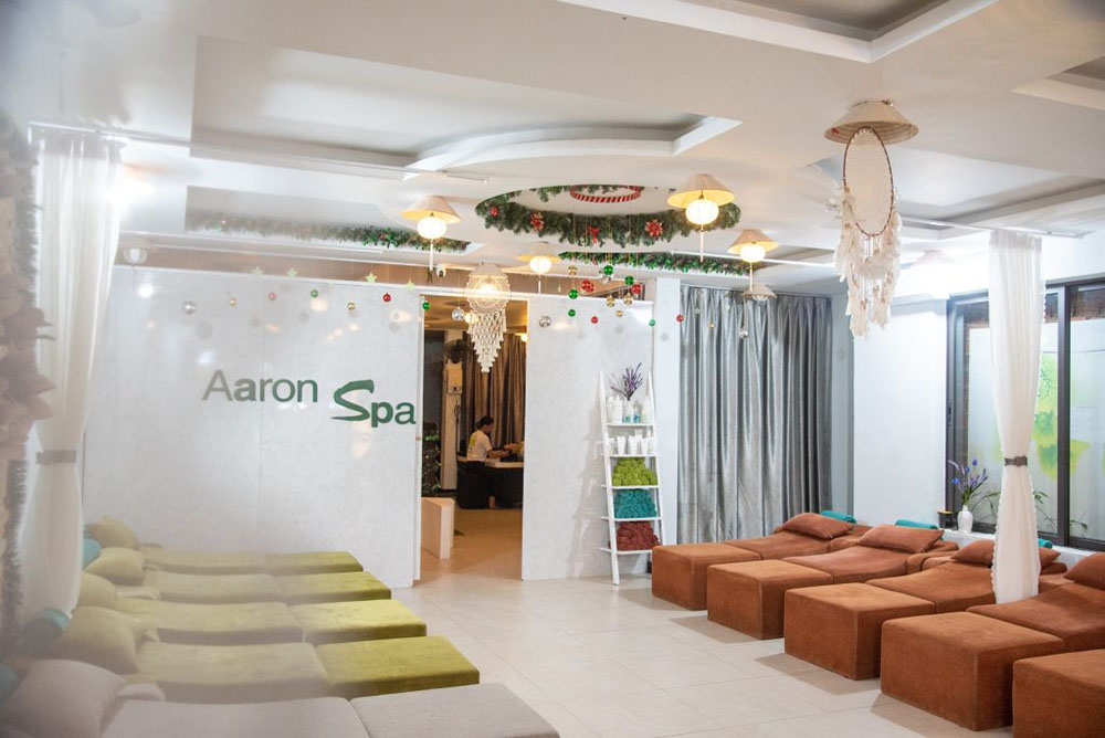 Aaron Spa Hoi An