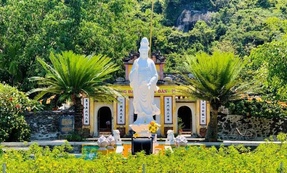 Hai Tang Pagoda