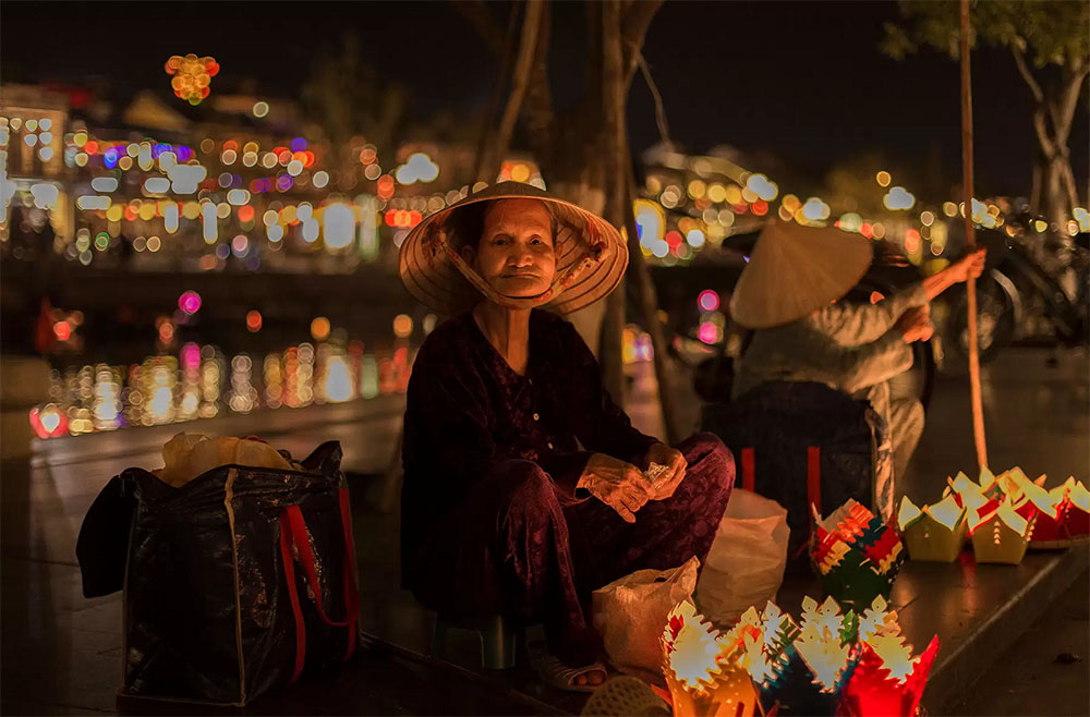 Hoi An Floating Flower Lantern