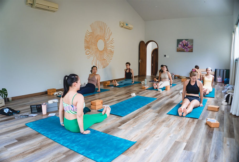 Naia Yoga Cafe