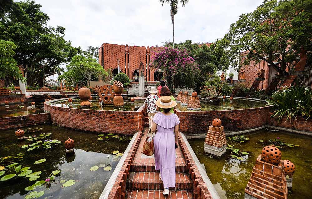 Thanh Ha Pottery Village