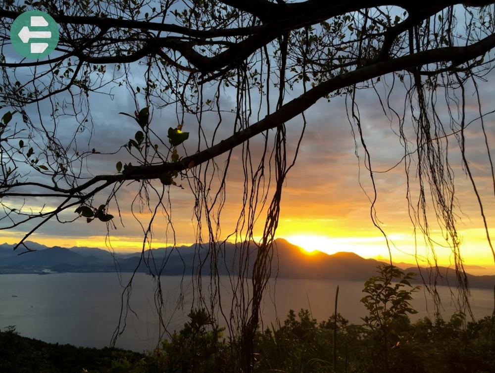 Sunset view from Vong Canh Son Tra