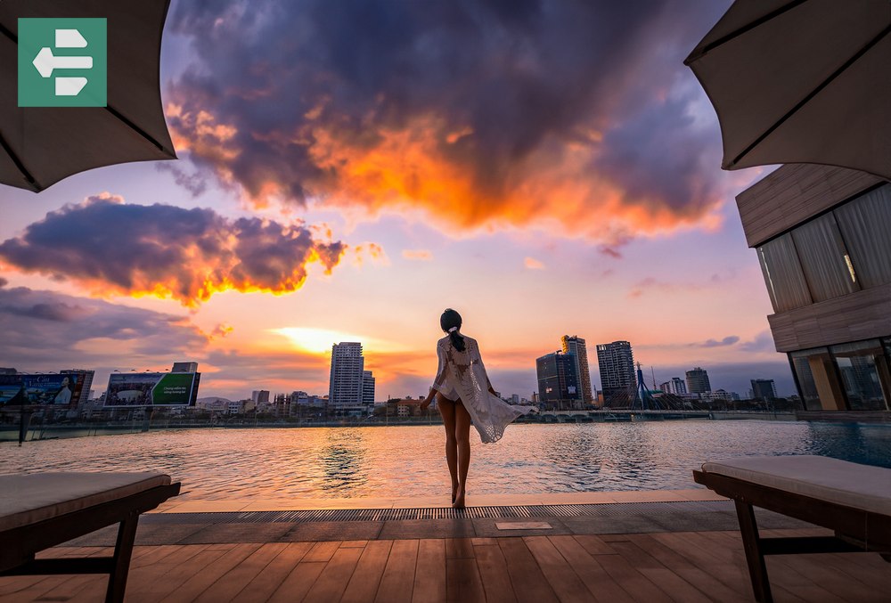 Sunset at Melia Vinpearl Pool