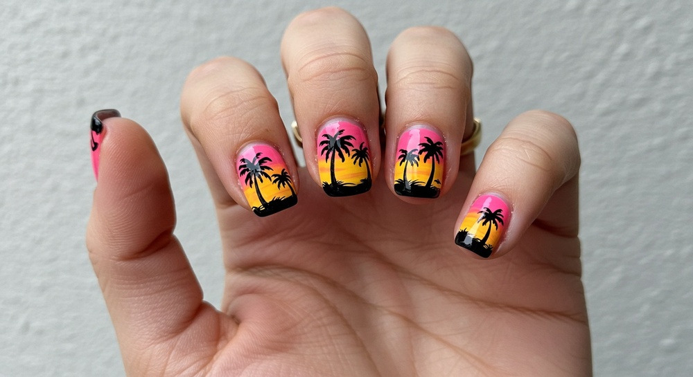 Sunset Palm Tree Nail Art