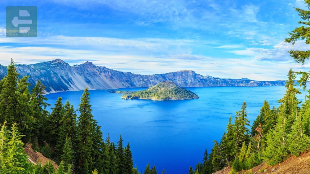 Crater Lake Oregon USA