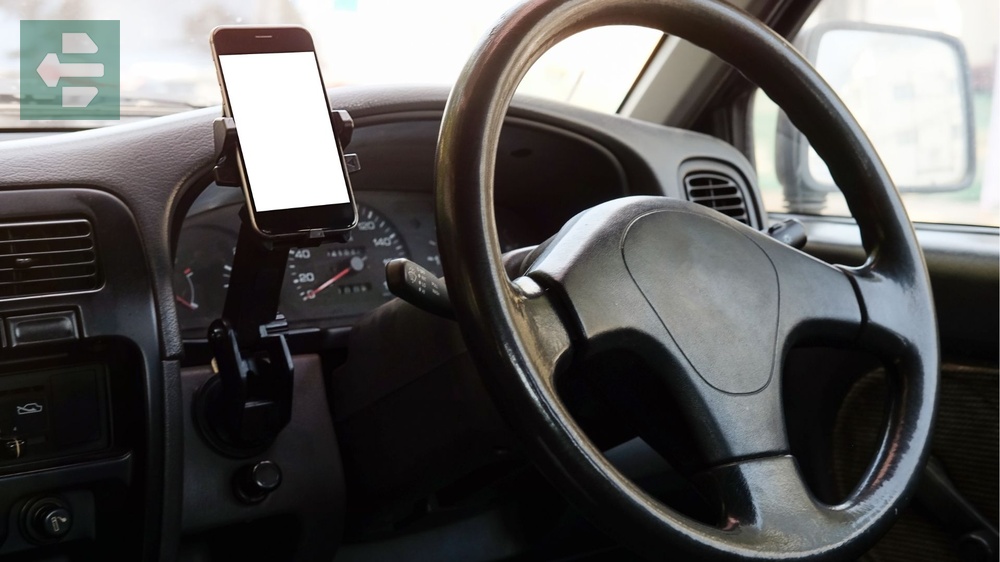 Car phone mount