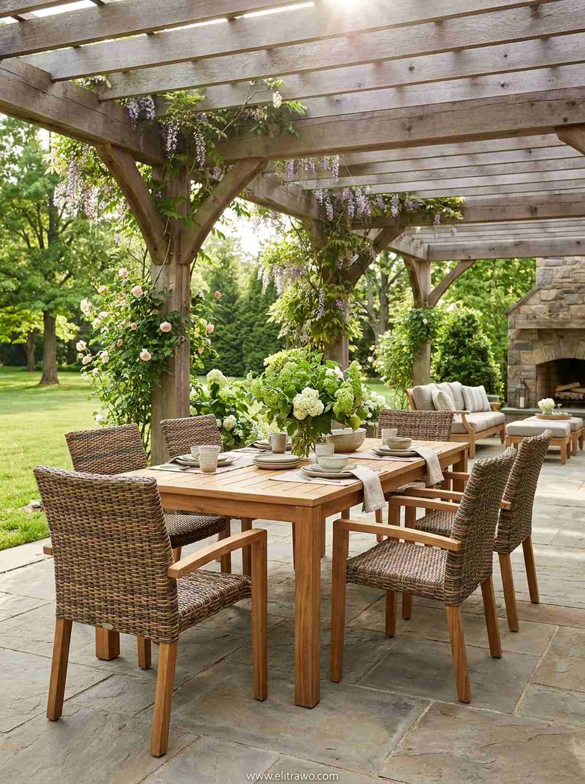 mixed weave wicker with teak accents