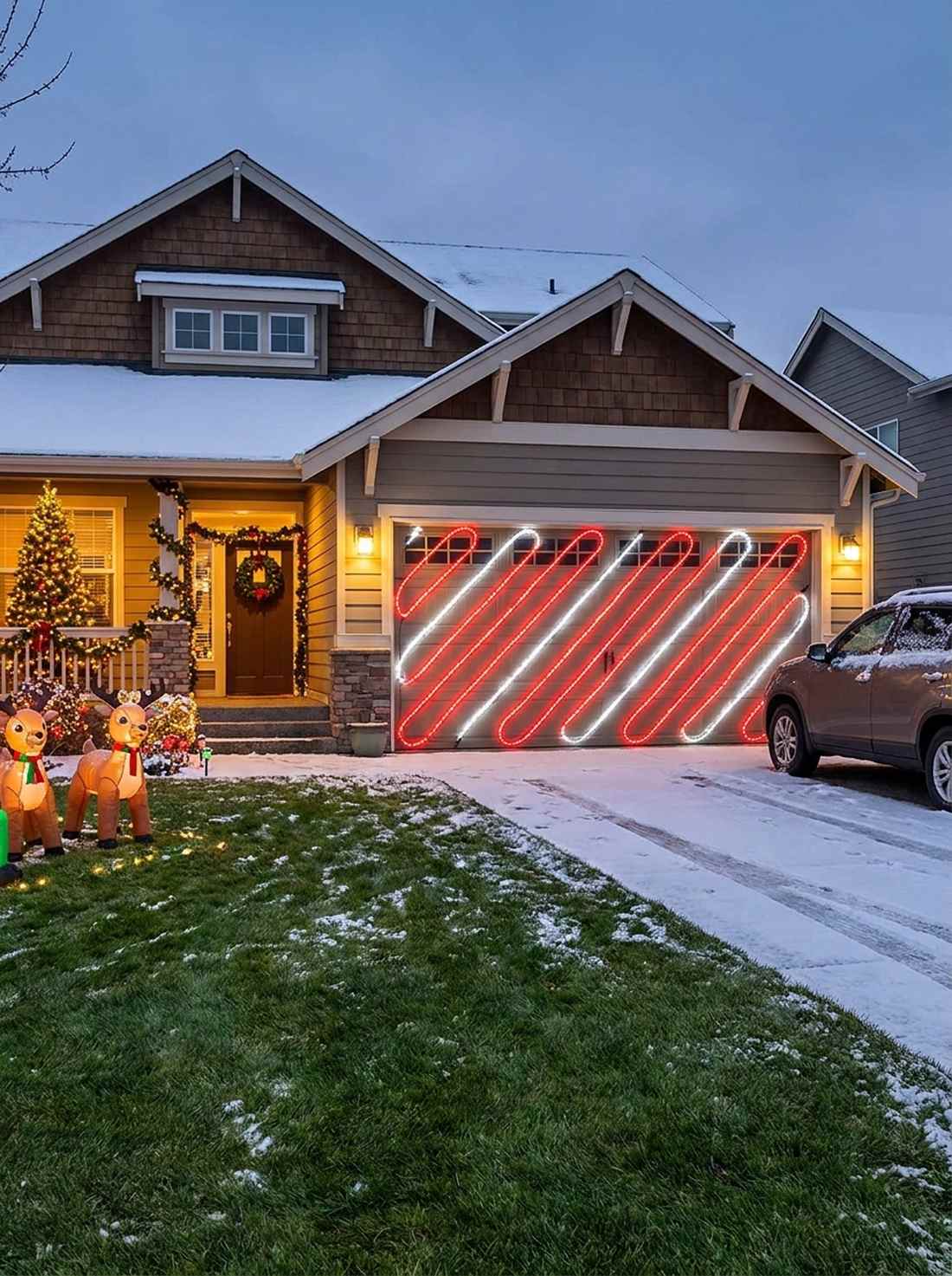 garage door candy cane stripes