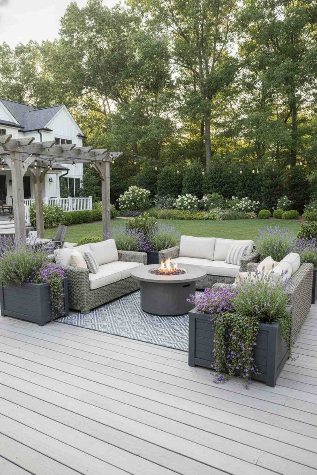 seating area enclosure